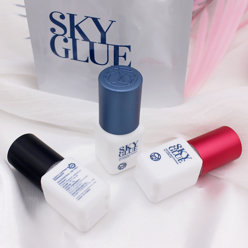 1 butelka Sky S Plus Glue RA01 – Makeup Plus Beauty recenzja i cena