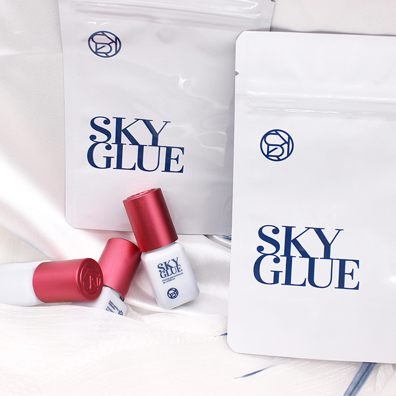 50 butelek SKY S Plus Klej do  – Makeup Plus Beauty recenzja i cena