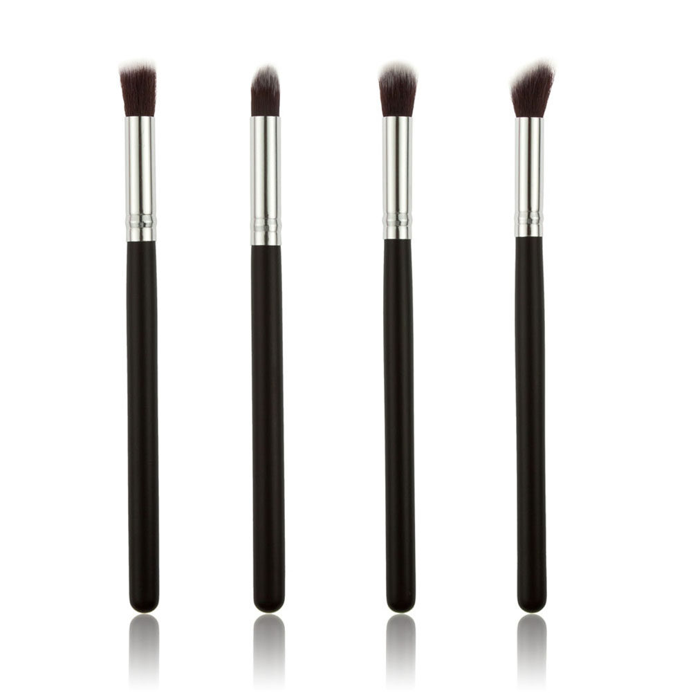 Zestaw 4 pędzli do cieni, nie  – Your Beauty Makeup recenzja i cena