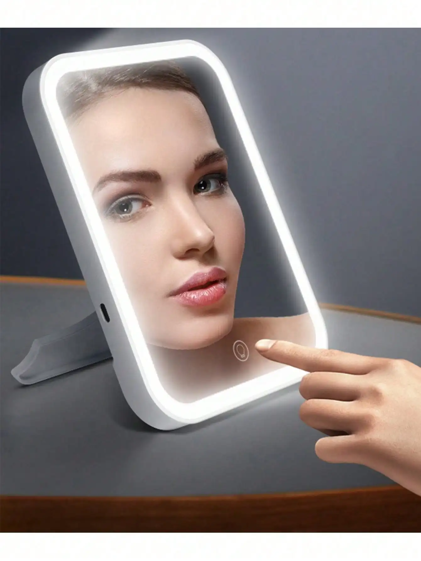 Rozświetl swoją rutynę pielęgn – Your Beauty Makeup recenzja i cena