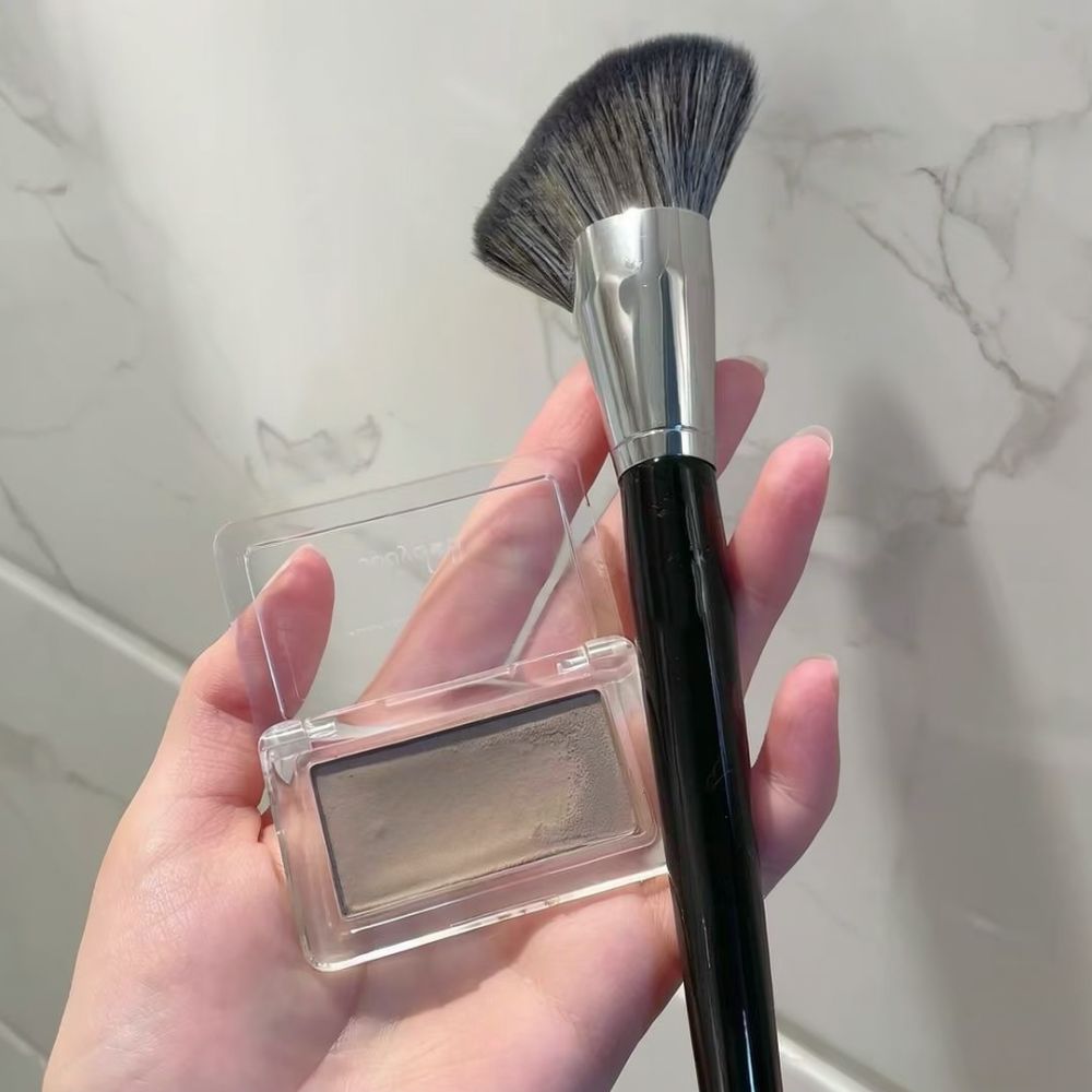 Profesjonalny, kątowy pędzel d – Beauty Makeup Look recenzja i cena